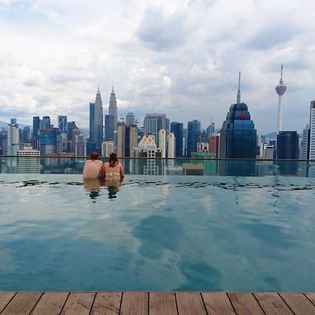 Klcc Regalia Suites Infinity Pool Kuala Lumpur Exteriör bild